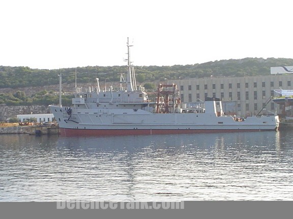 unindentified SPASILAC class salvage tug