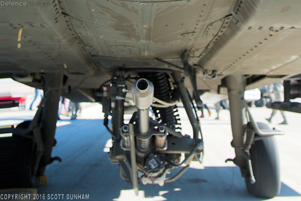 US Army AH-64D Apache Longbow M230 30MM Chain Gun