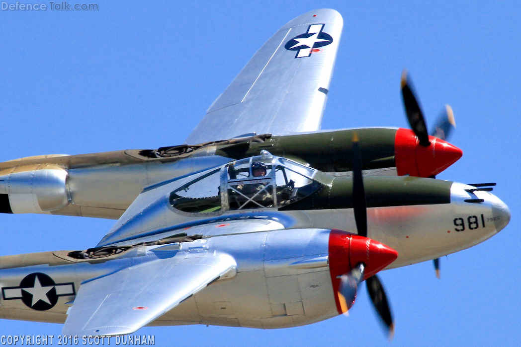 US Army Air Corps P-38 Lightning Fighter Aircraft