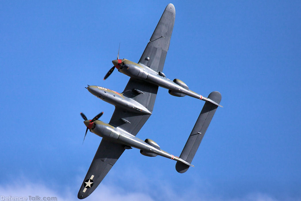 US Army Air Corps P-38 Lightning Fighter