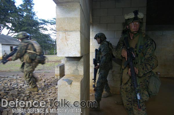 US Marines in Military Operation in Urban Terrain (MOUT)