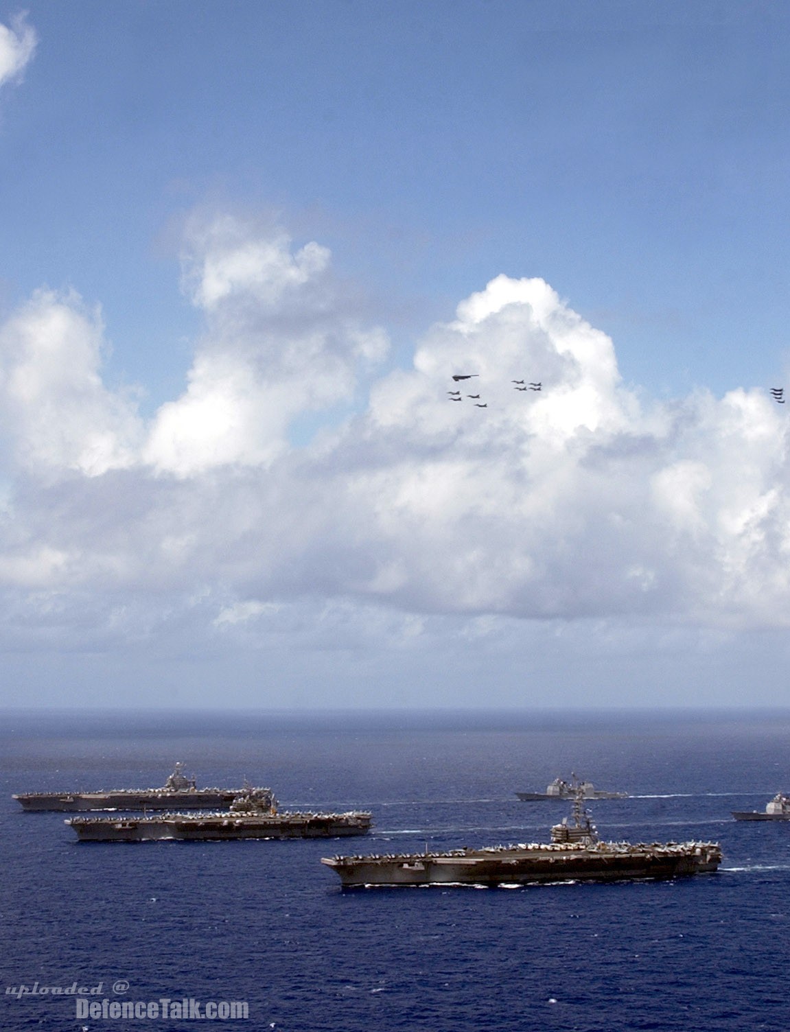 US Navy Aircraft Carriers - Valiant Shield 2006.