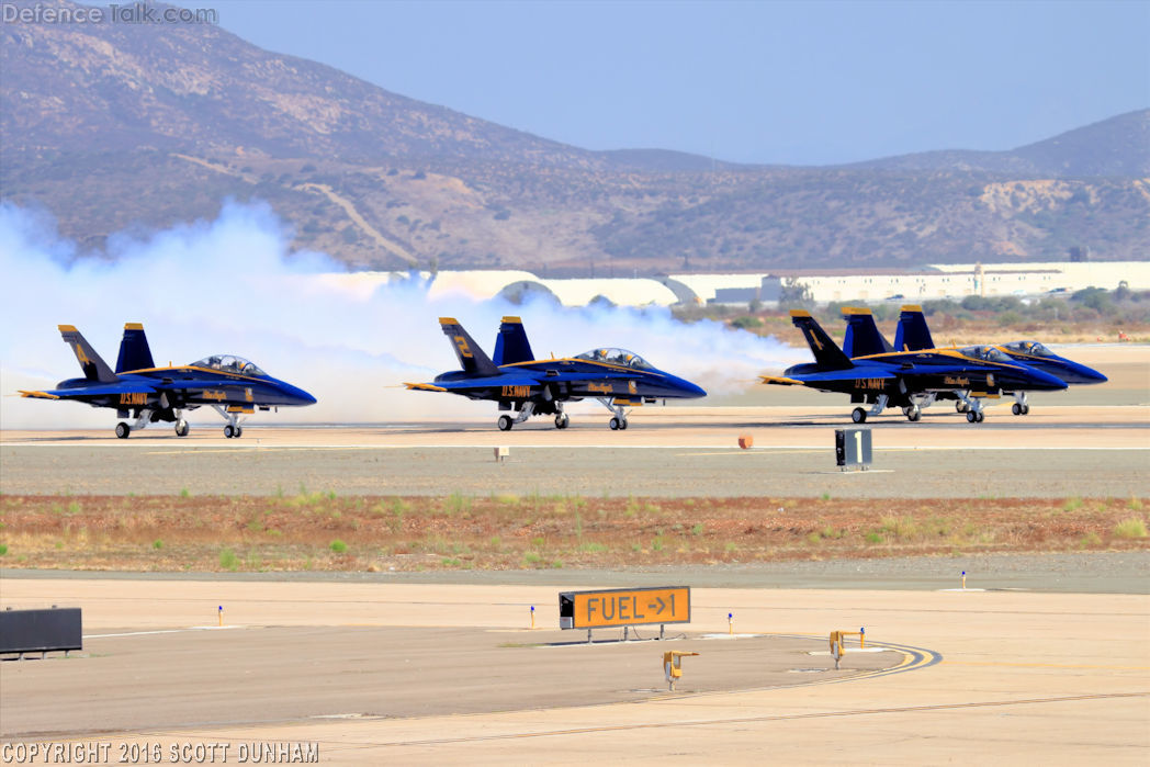 US Navy Blue Angels Flight Demonstration Team F/A-18 Hornet Fighter