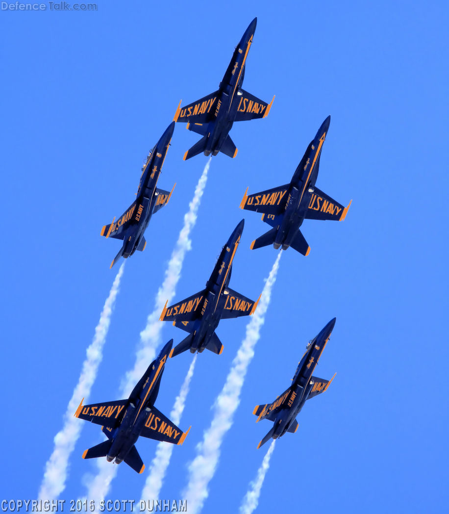 US Navy Blue Angels Flight Demonstration Team F/A-18 Hornet Fighter