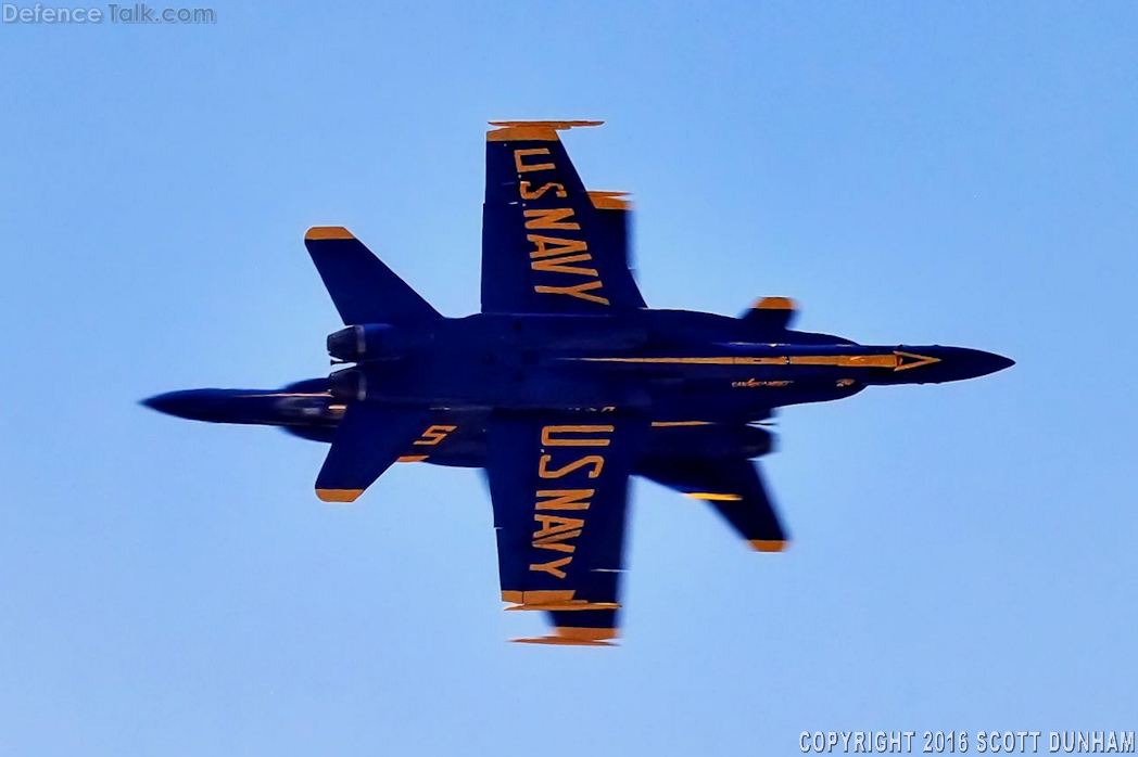 US Navy Blue Angels Flight Demonstration Team F/A-18 Hornet Fighter