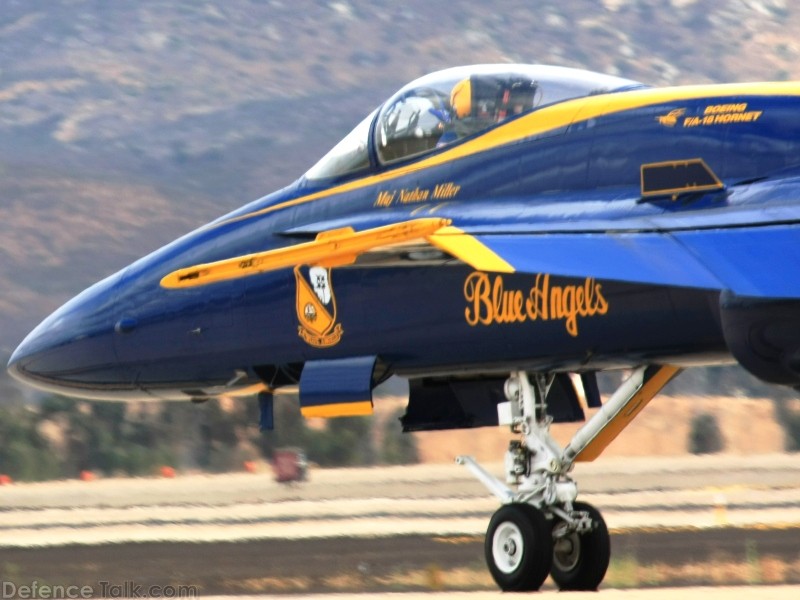 US Navy Blue Angels Flight Demonstration Team