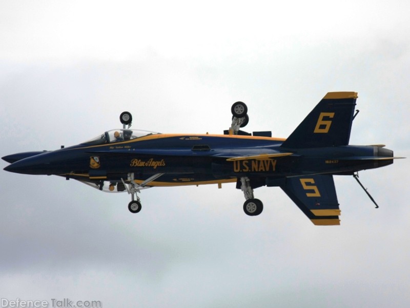 US Navy Blue Angels Flight Demonstration Team