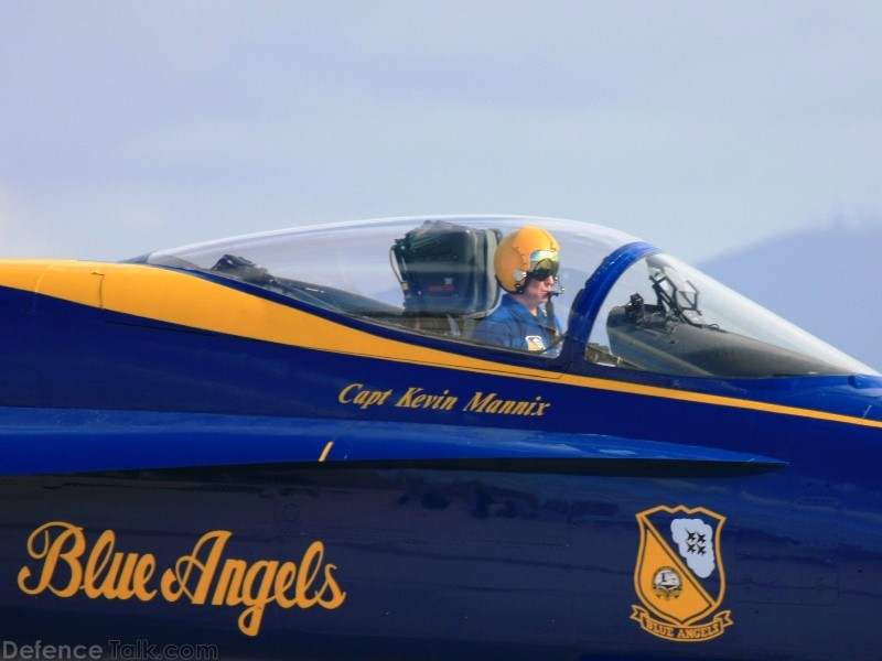 US Navy Blue Angels Flight Demonstration Team