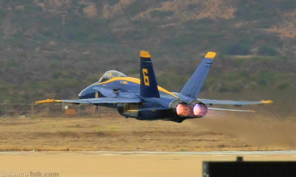 US Navy Blue Angels Flight Demonstration Team