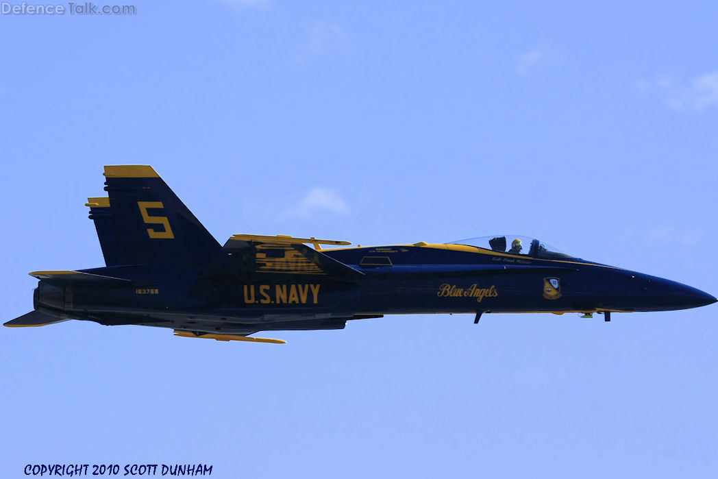 US Navy Blue Angels Flight Demonstration Team