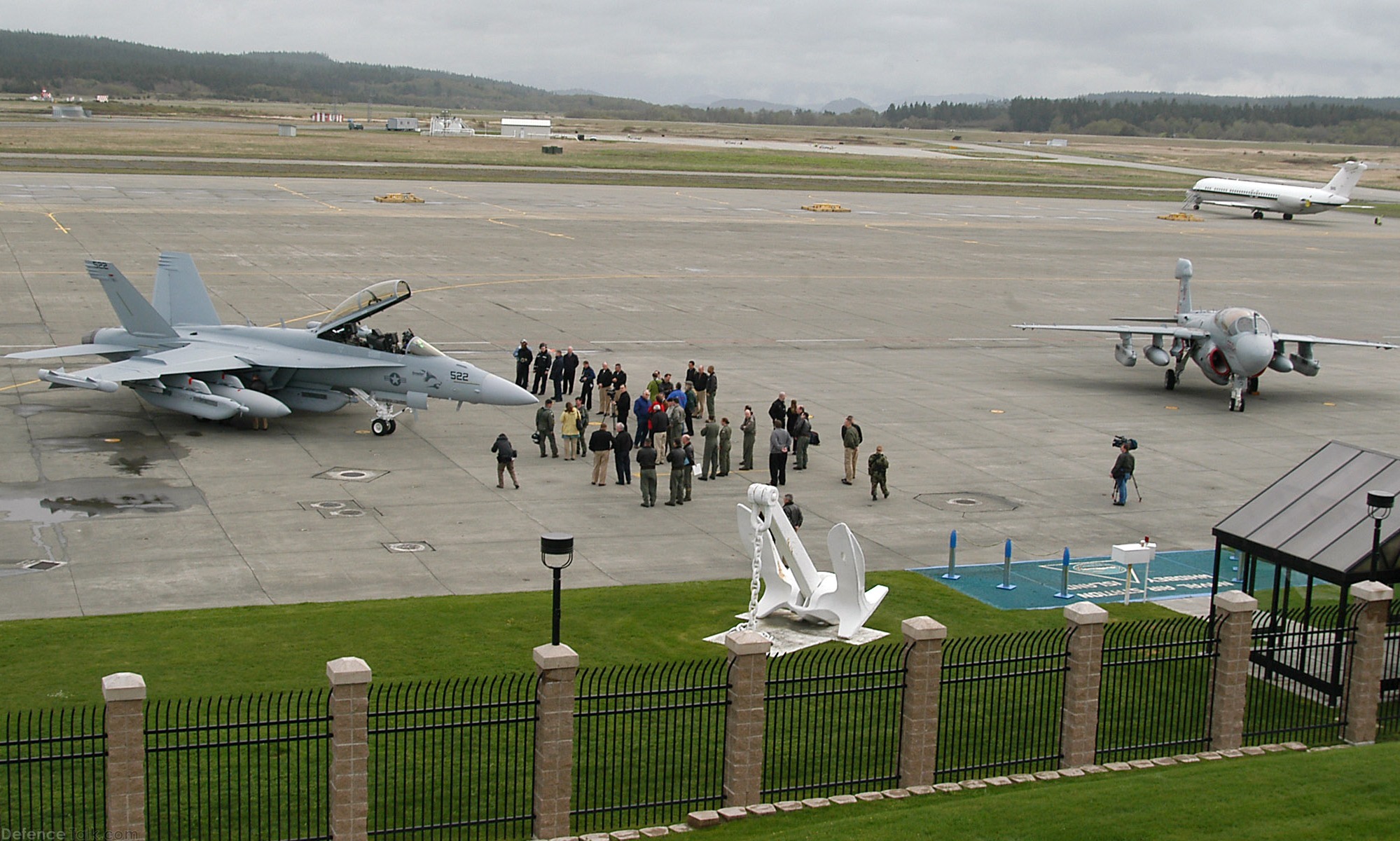 US Navy EA-18G Growler and EA-6B Prowler Electronic Warfare Aircraft