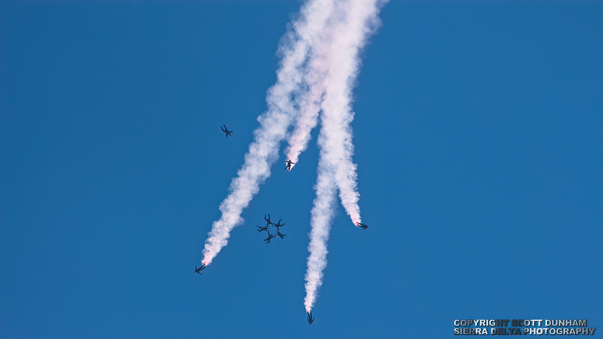 US Navy Leap Frogs and US Army Golden Knights Parachute Demonstration Teams