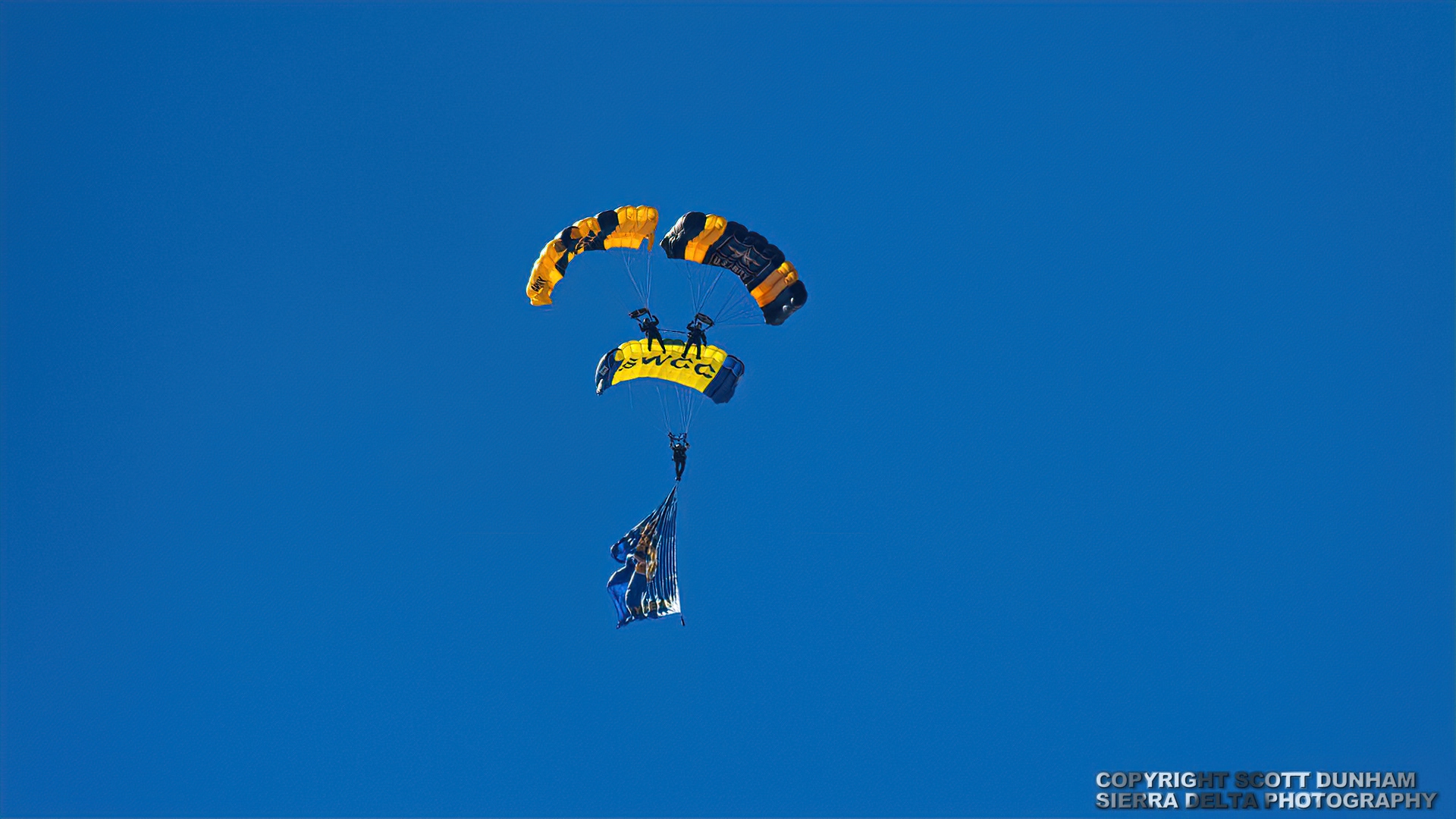 US Navy Leap Frogs and US Army Golden Knights Parachute Demonstration Teams