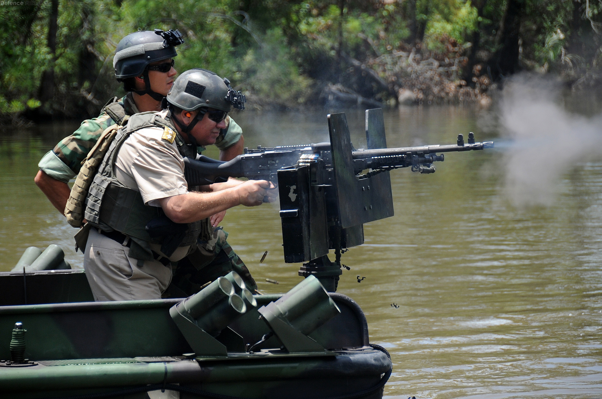 US Navy  M-240B machine gun