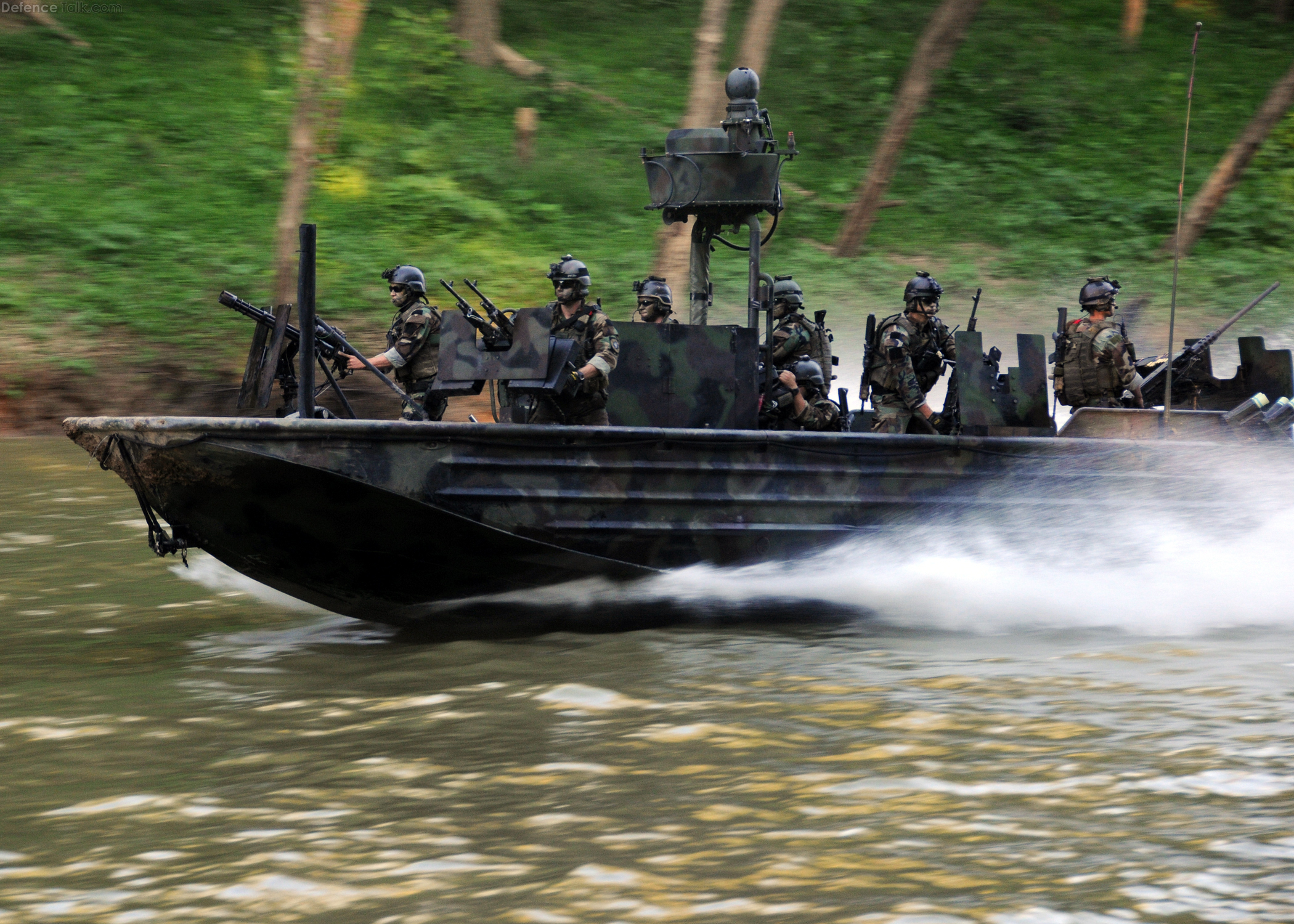 US Navy Special Boat Team 22 (SBT-22)