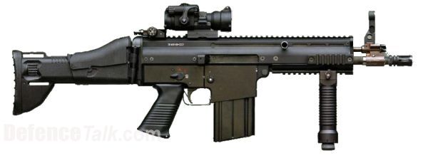 US SOCOM SCAR-L rifle
