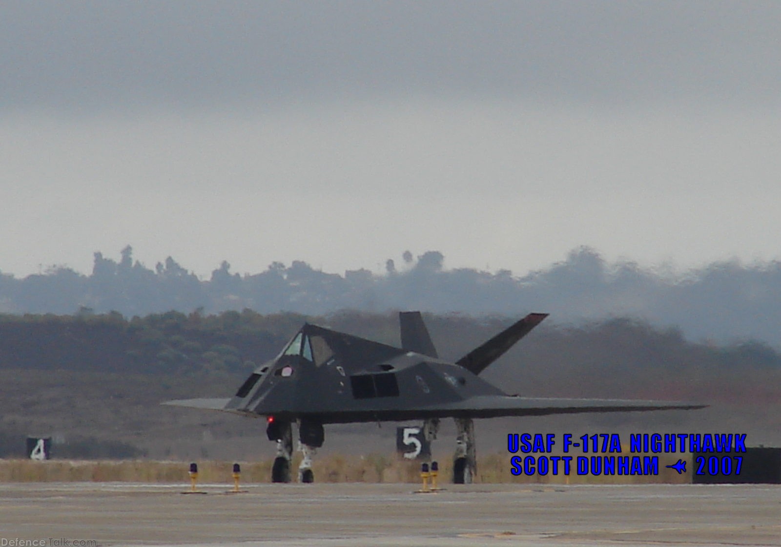 USAF F-117A Nighthawk Stealth Attack Aircraft