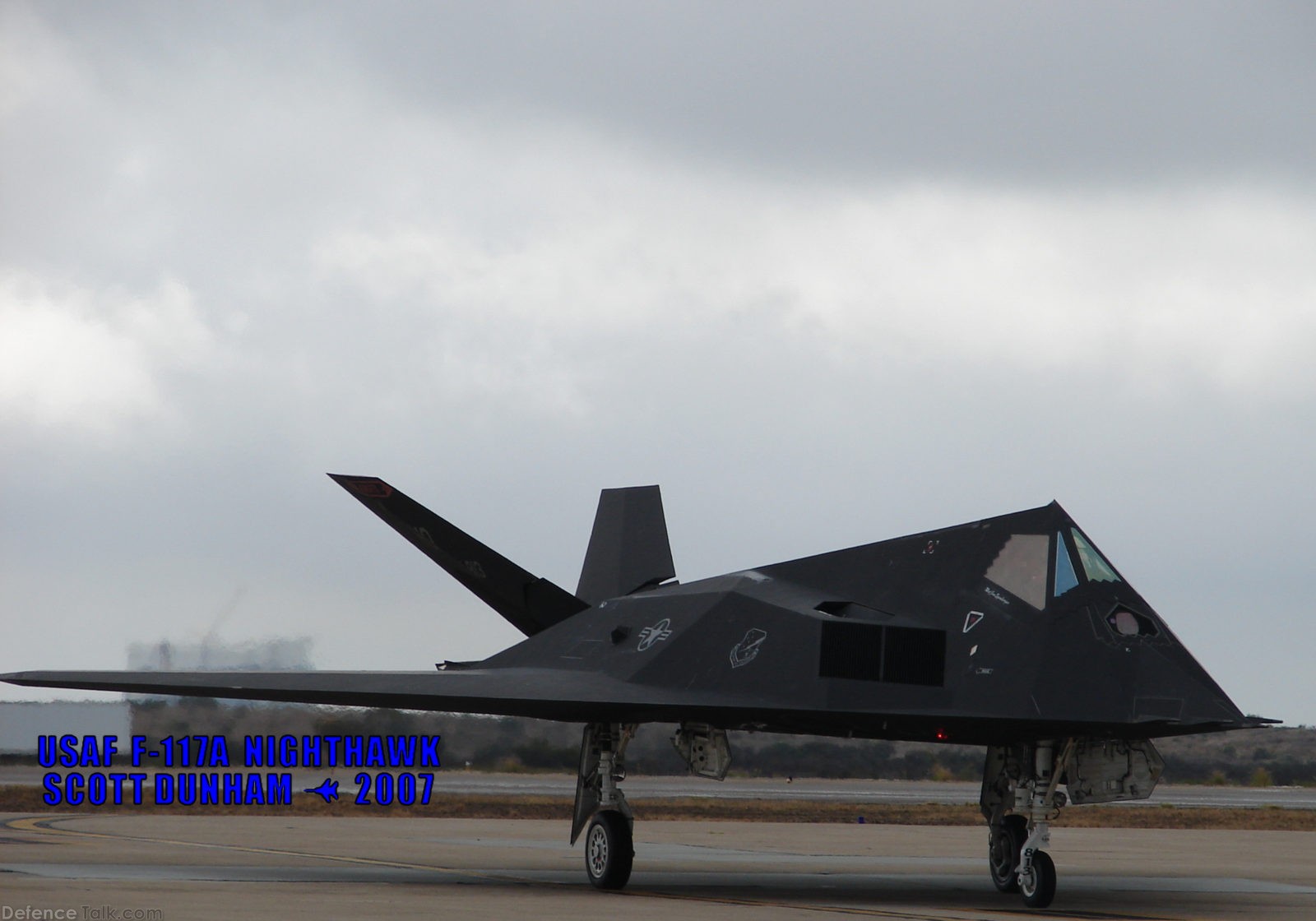 USAF F-117A Nighthawk Stealth Attack Aircraft