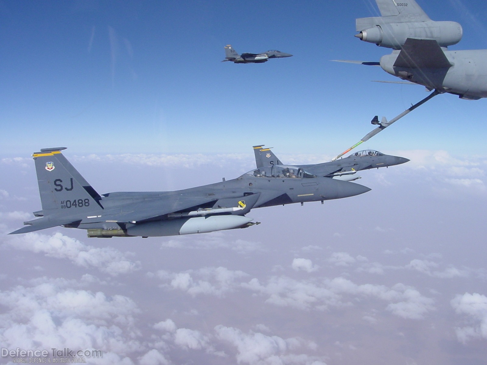 USAF F-15E & RAAF F/A-18 tanking on USAF KC-10