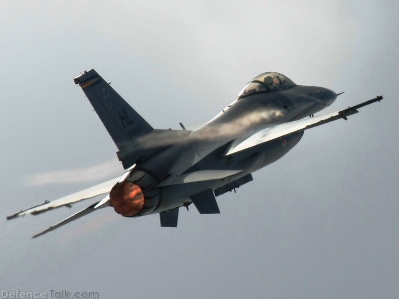 USAF F-16 Falcon Fighter