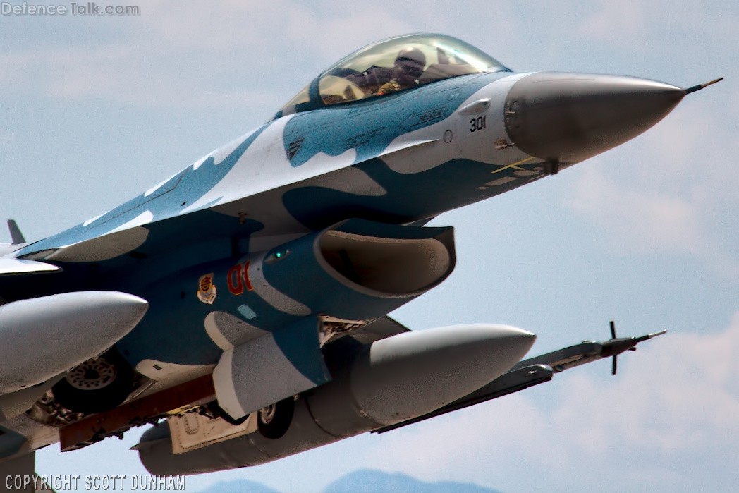 USAF F-16 Viper Aggressor Fighter Aircraft