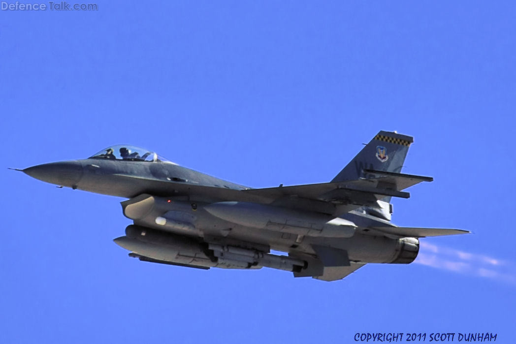 USAF F-16 Viper Fighter