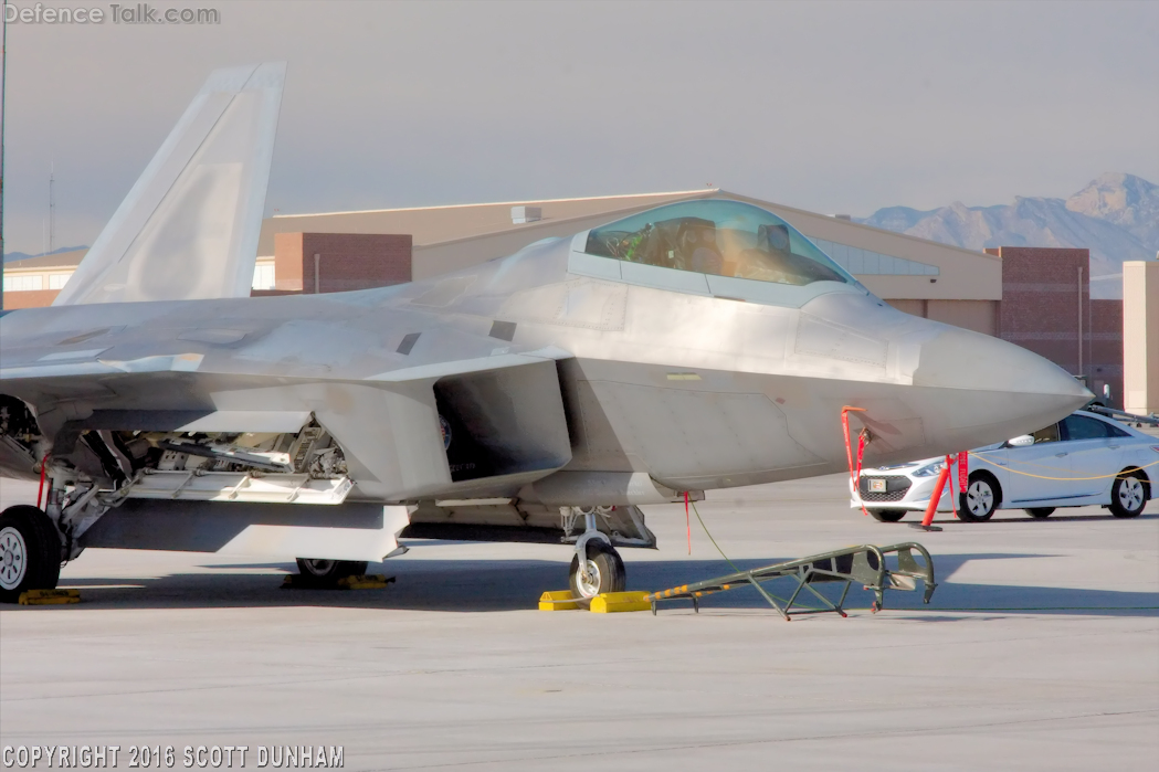 USAF F-22A Raptor Air Superiority Fighter Aircraft