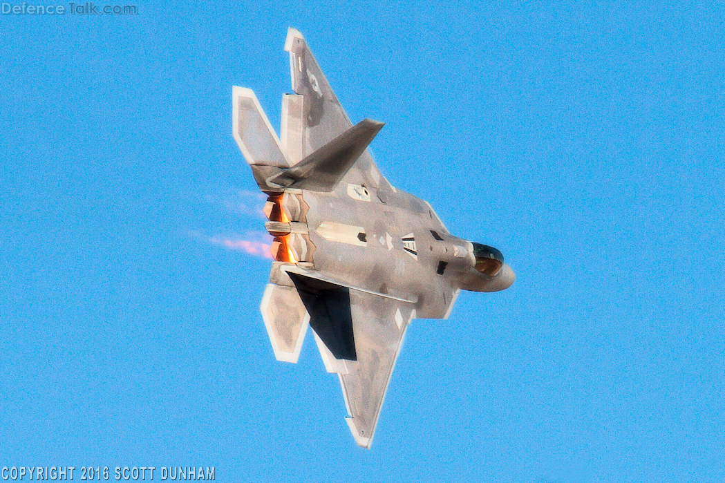 USAF F-22A Raptor Air Superiority Fighter Aircraft