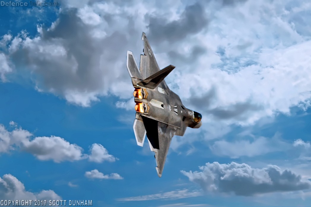 USAF F-22A Raptor Air Superiority Fighter Aircraft