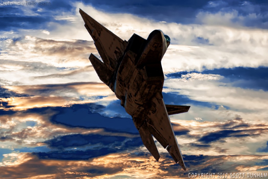 USAF F-22A Raptor Air Superiority Fighter Aircraft