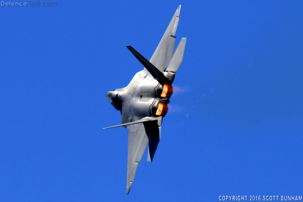 USAF F-22A Raptor Fighter Aircraft