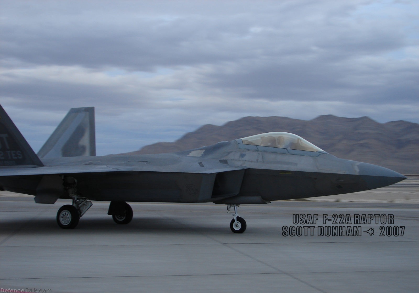 USAF F-22A Raptor Stealth Fighter