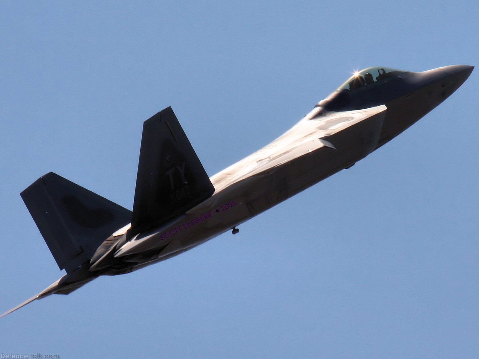 USAF F-22A Raptor Stealth Fighter