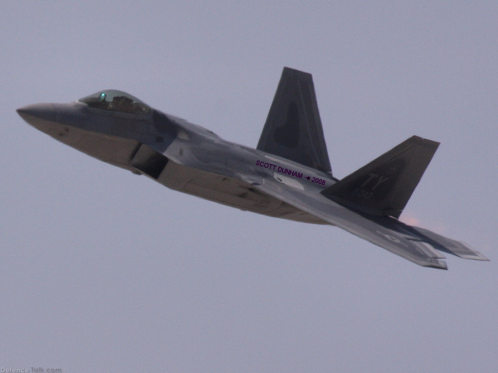 USAF F-22A Raptor Stealth Fighter