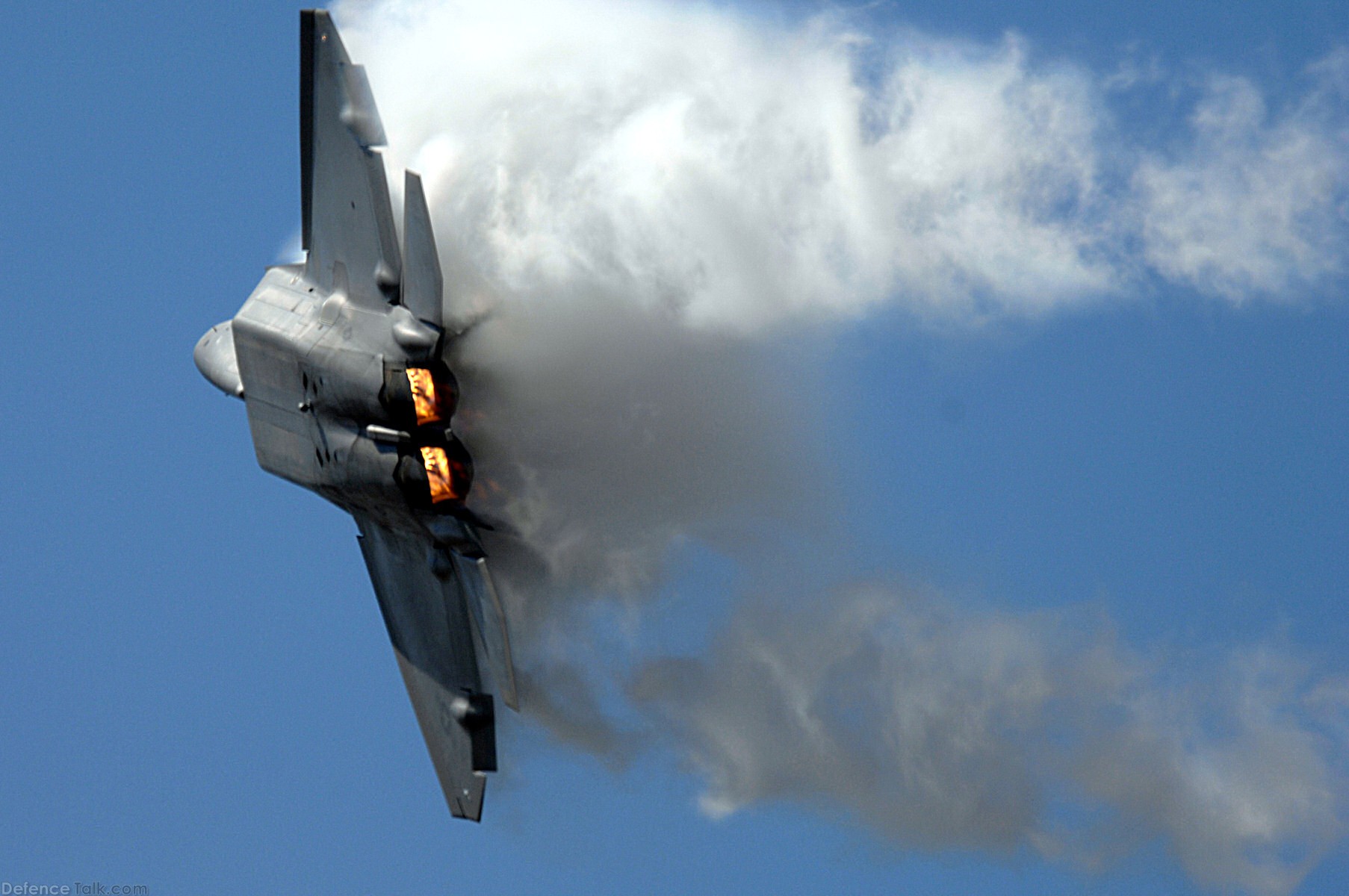 USAF F-22A Raptor Stealth Fighter