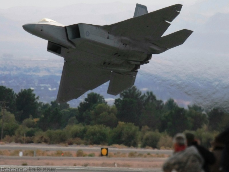 USAF F-22A Raptor Stealth Fighter