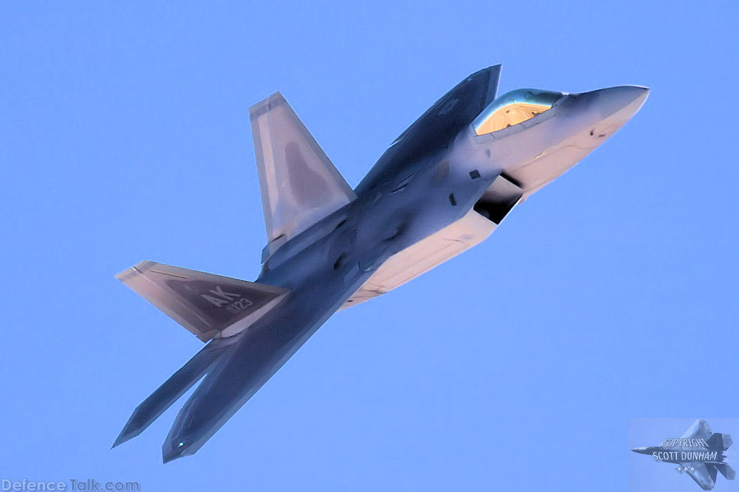 USAF F-22A Raptor Stealth Fighter