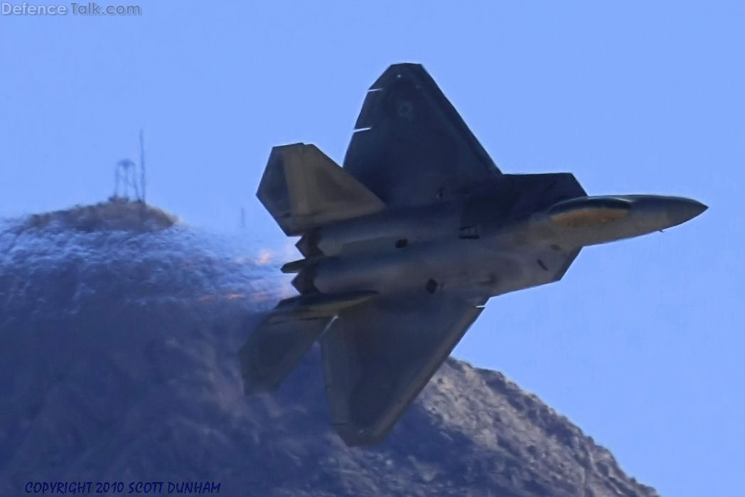 USAF F-22A Raptor Stealth Fighter