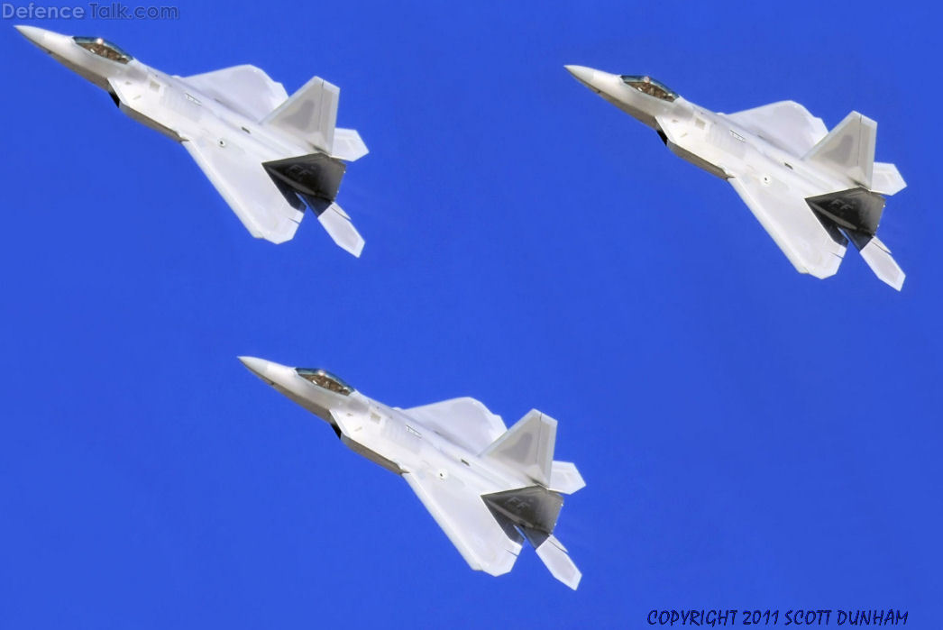 USAF F-22A Raptor Stealth Fighters