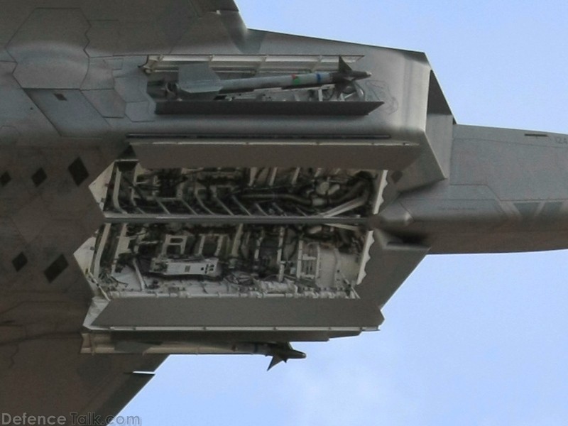 USAF F-22A Raptor Weapons Bay & AIM-9 Sidewinder Missiles