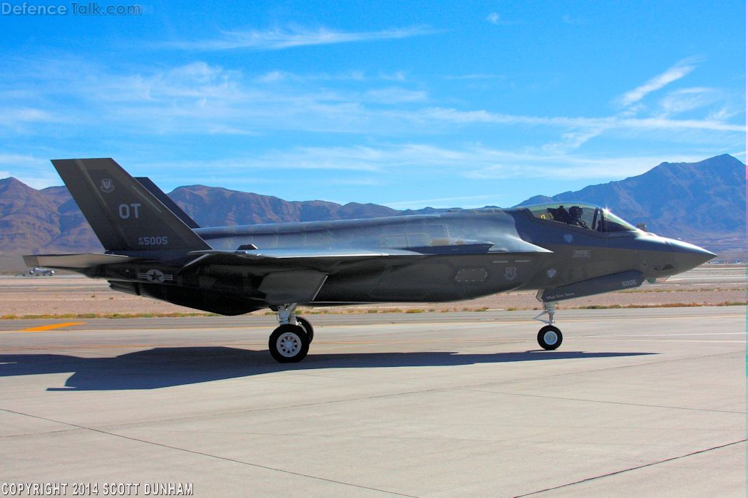 USAF F-35A Lightning II Fighter