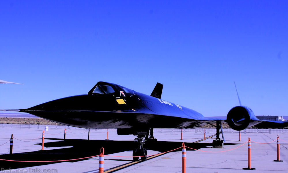 USAF SR-71 Blackbird Strategic Reconnaissance Aircraft