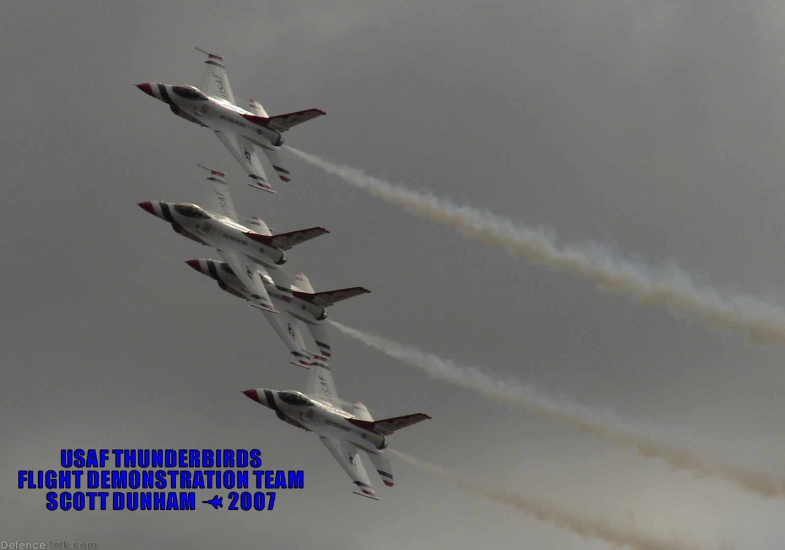 USAF Thunderbirds F-16 Falcon