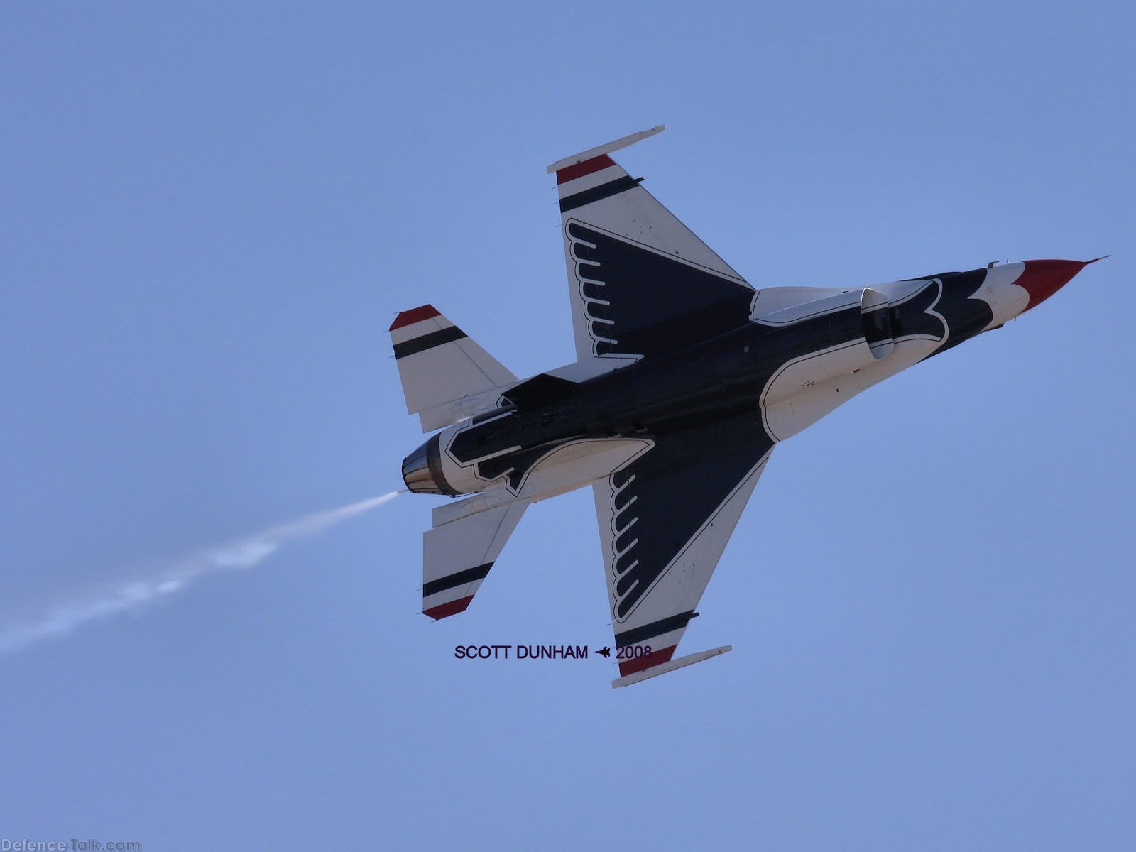 USAF Thunderbirds Flight Demonstration Team F-16 Falcon