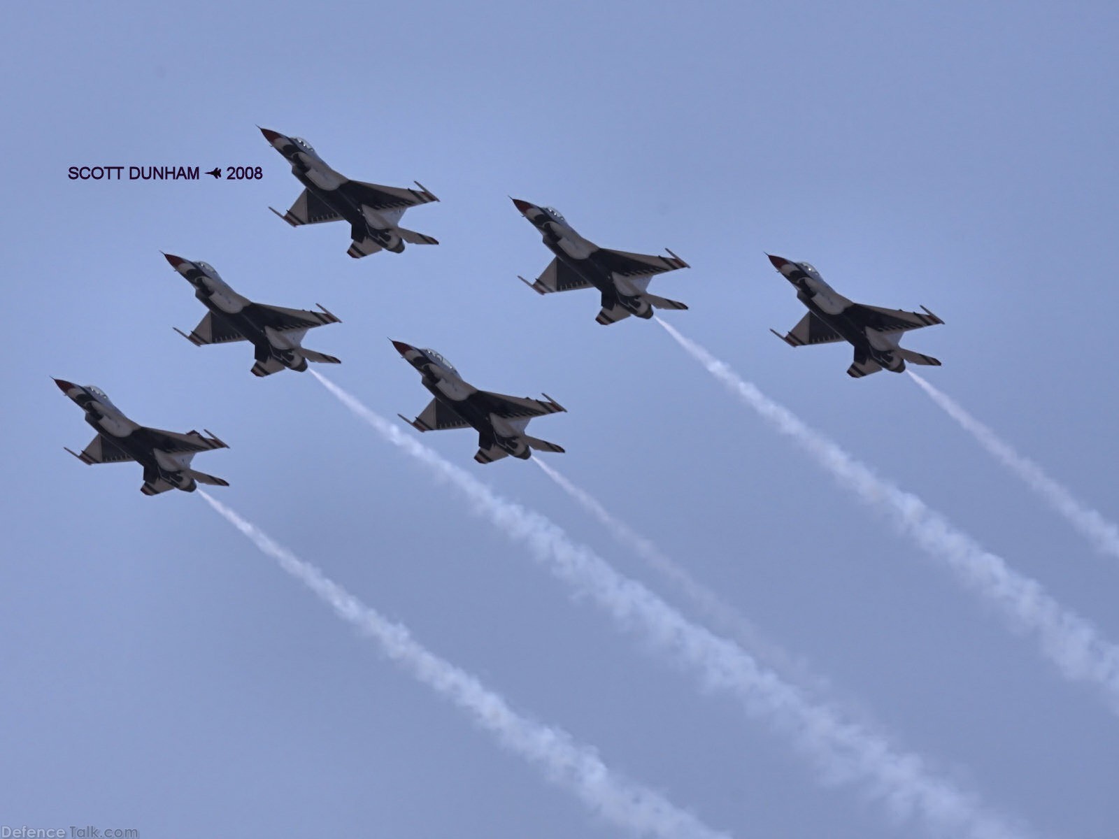 USAF Thunderbirds Flight Demonstration Team F-16 Falcon