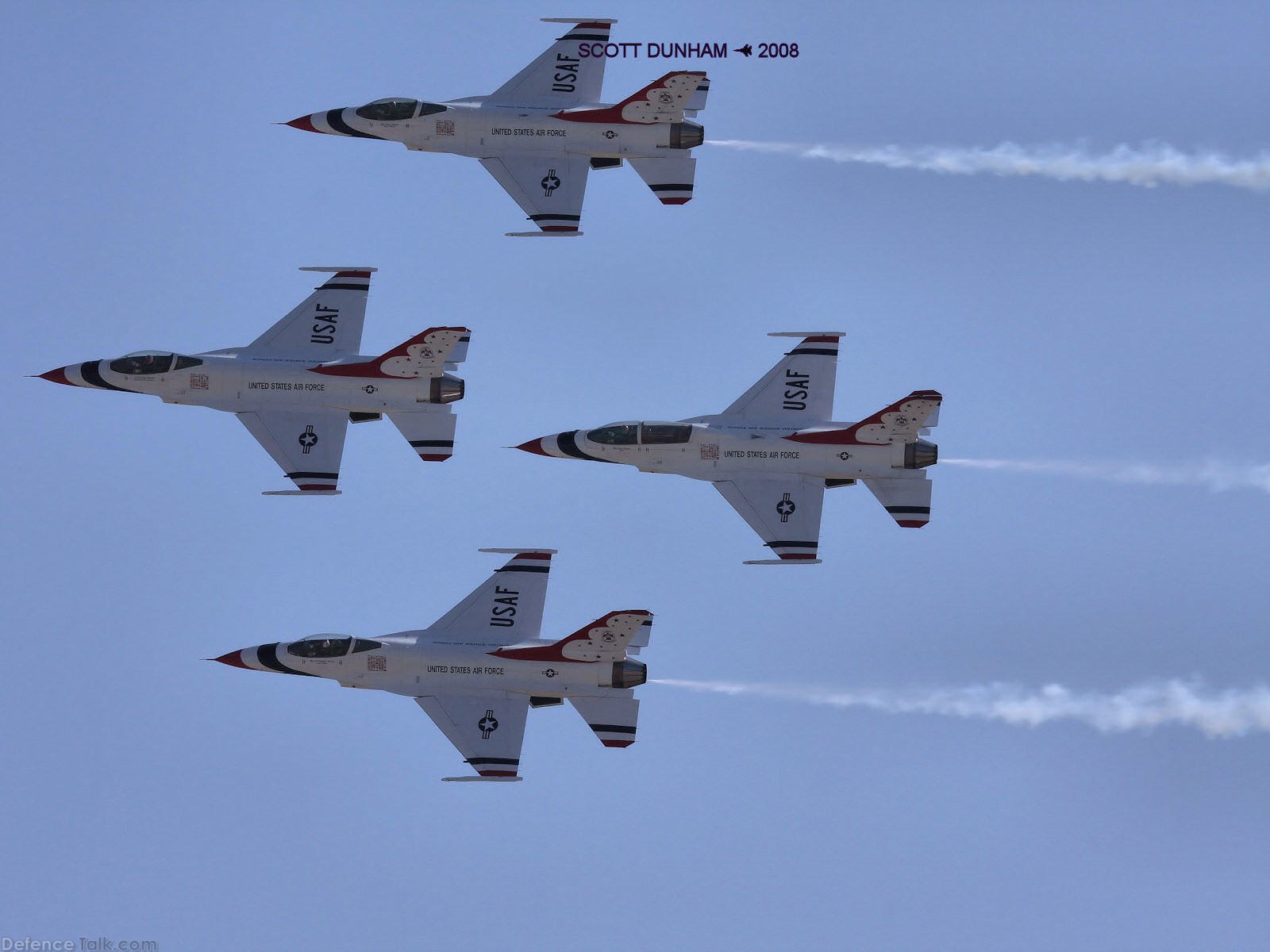 USAF Thunderbirds Flight Demonstration Team F-16 Falcon