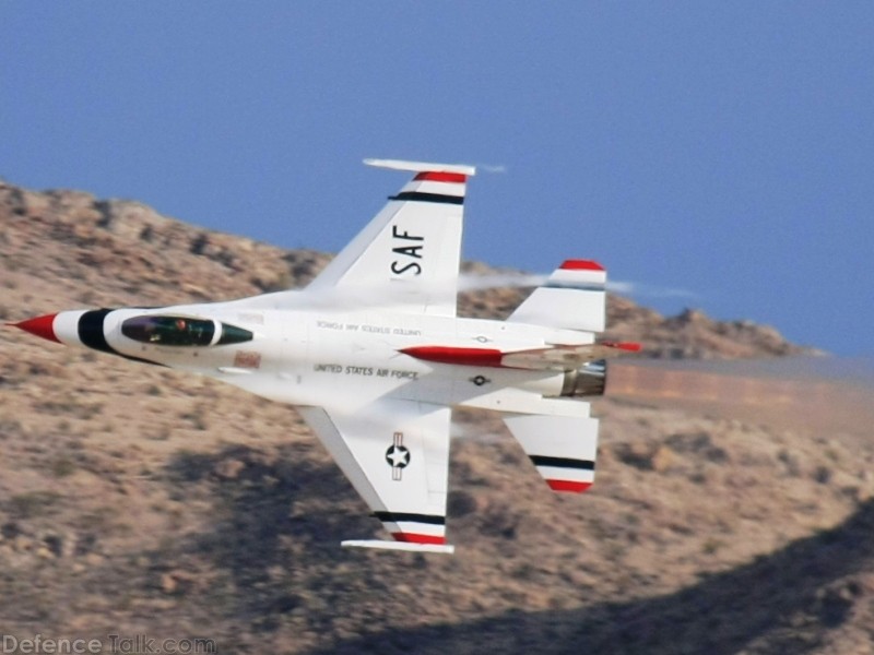 USAF Thunderbirds Flight Demonstration Team