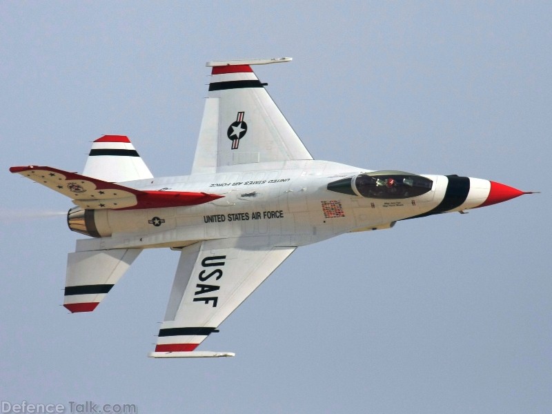 USAF Thunderbirds Flight Demonstration Team