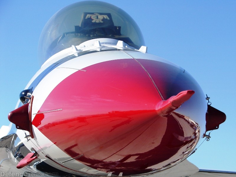 USAF Thunderbirds Flight Demonstration Team