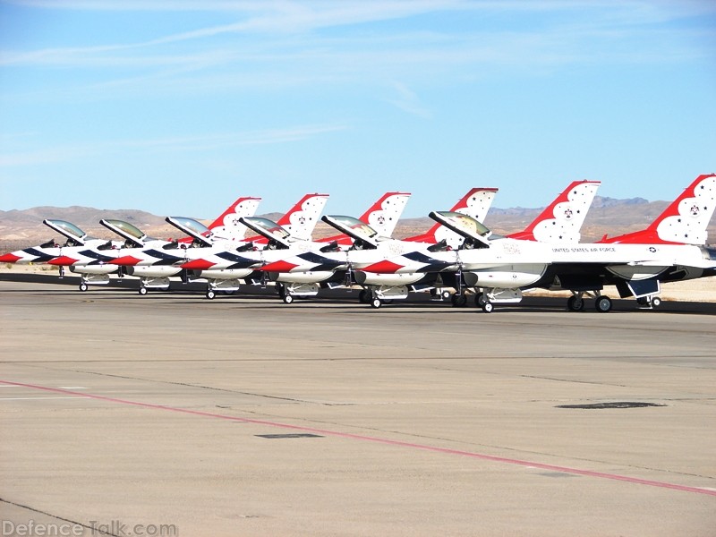 USAF Thunderbirds Flight Demonstration Team